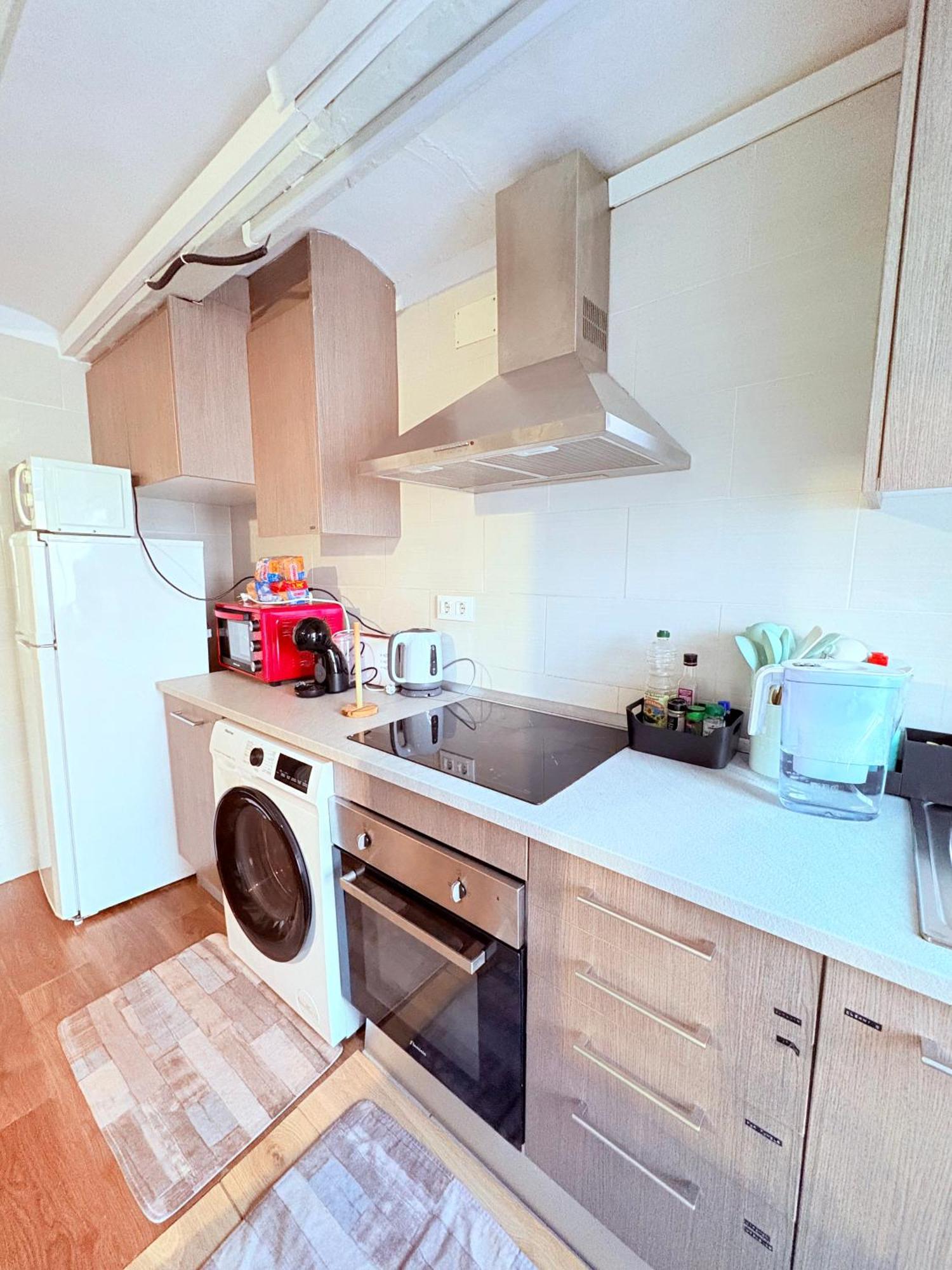 Stunning Flat For 6 People 3 Blocks From The Beach Plus Welcome Breakfast 巴塞罗那 外观 照片
